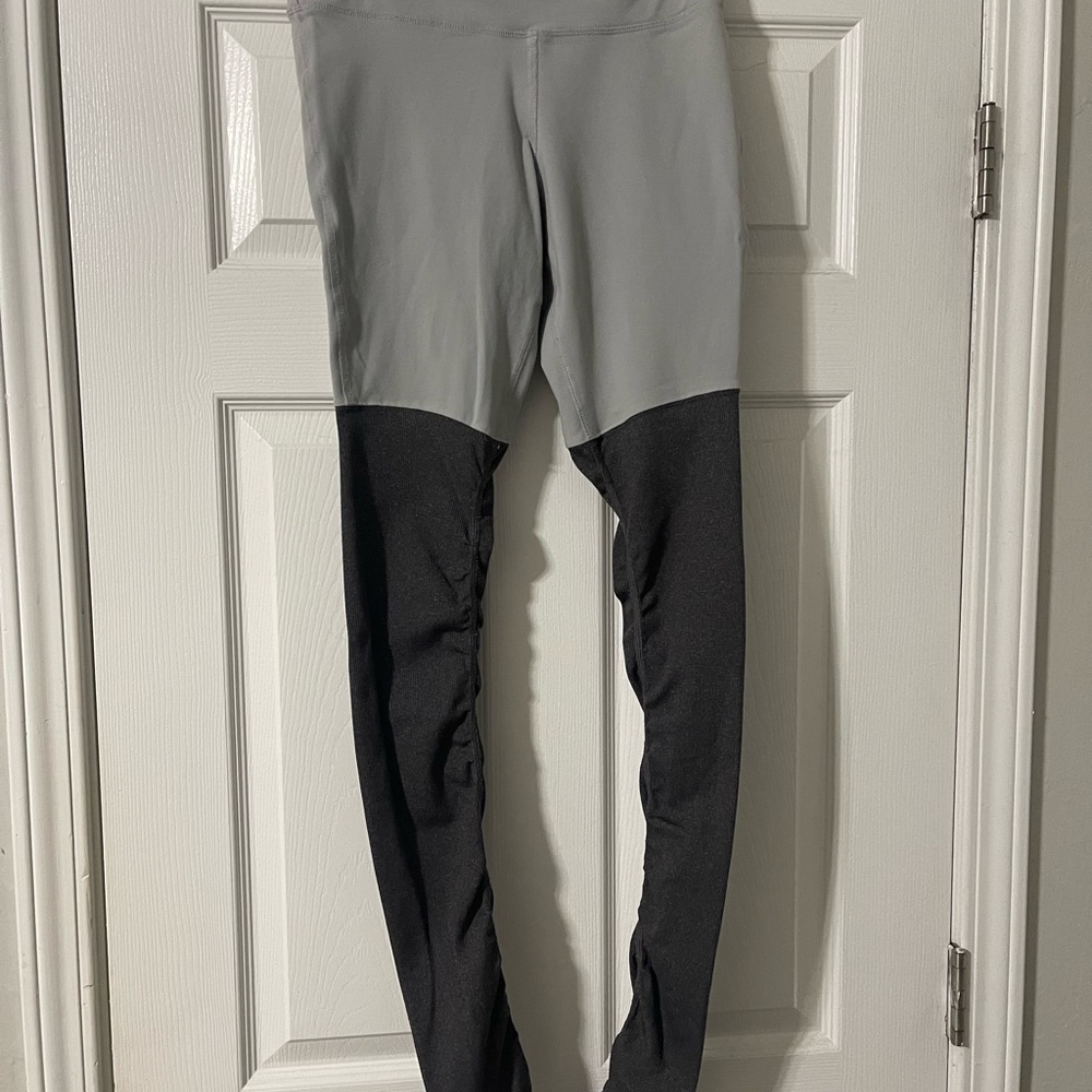 Women’s Alo Yoga High-Waist Goddess Legging (Rare)